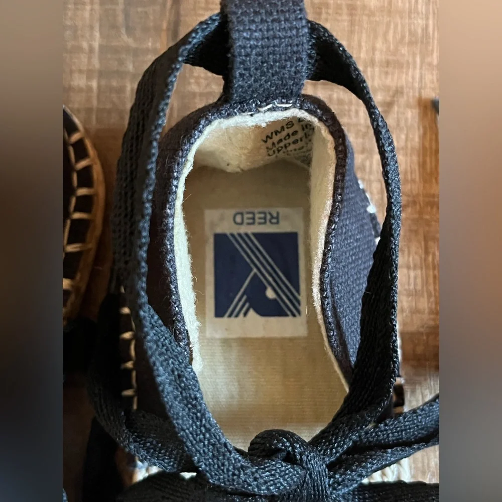 Reed Espadrilles Lace-up sandals. Women's size Large (9-10). Excellent condition